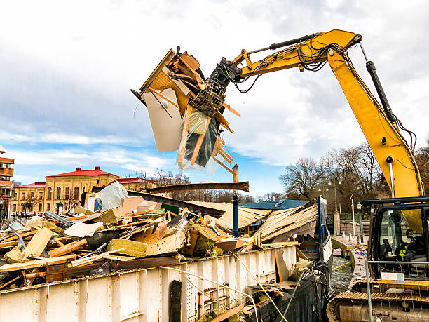 Best Yard Waste Removal  in Bethel Manor, VA